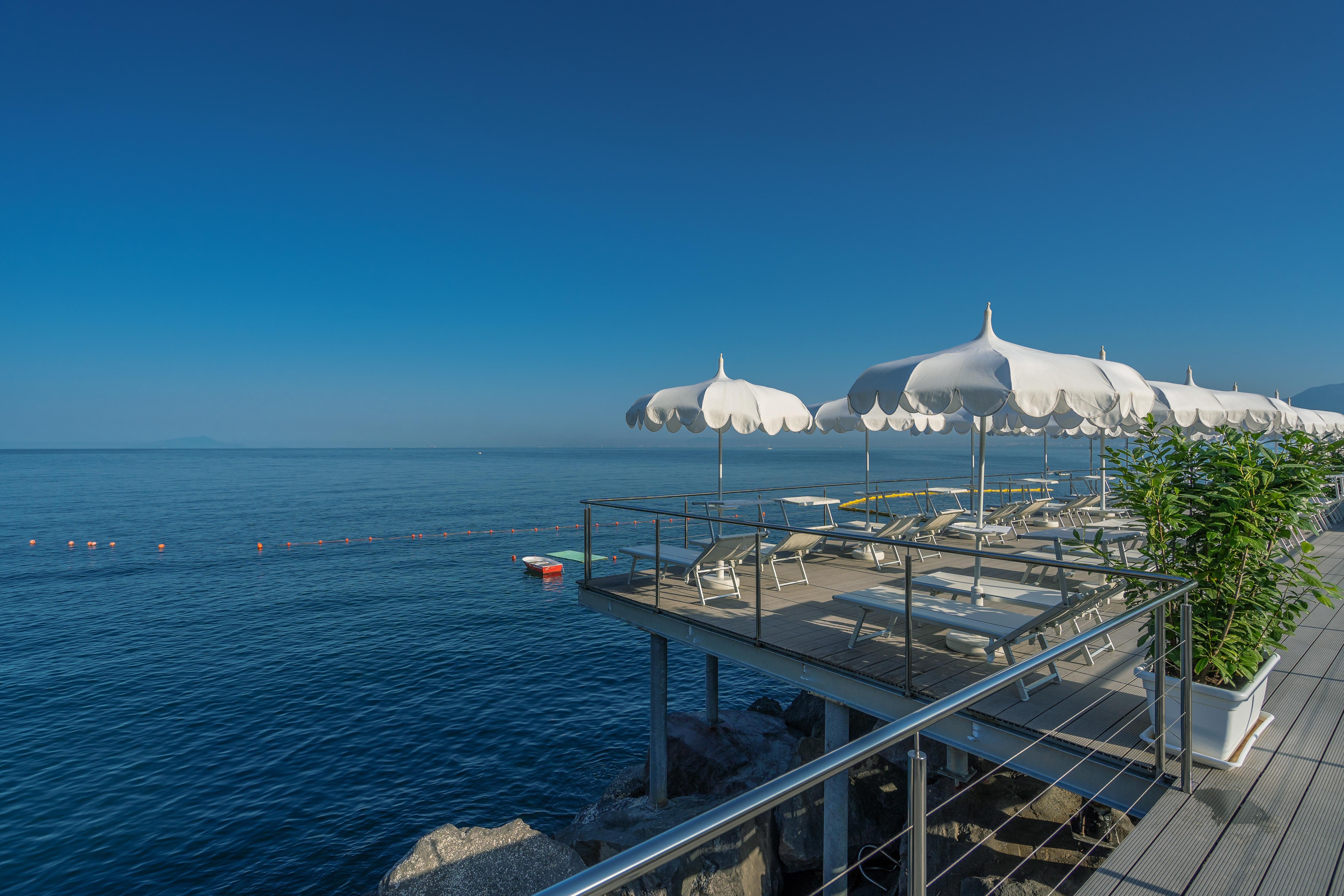 Hotel Mary Vico Equense Bagian luar foto