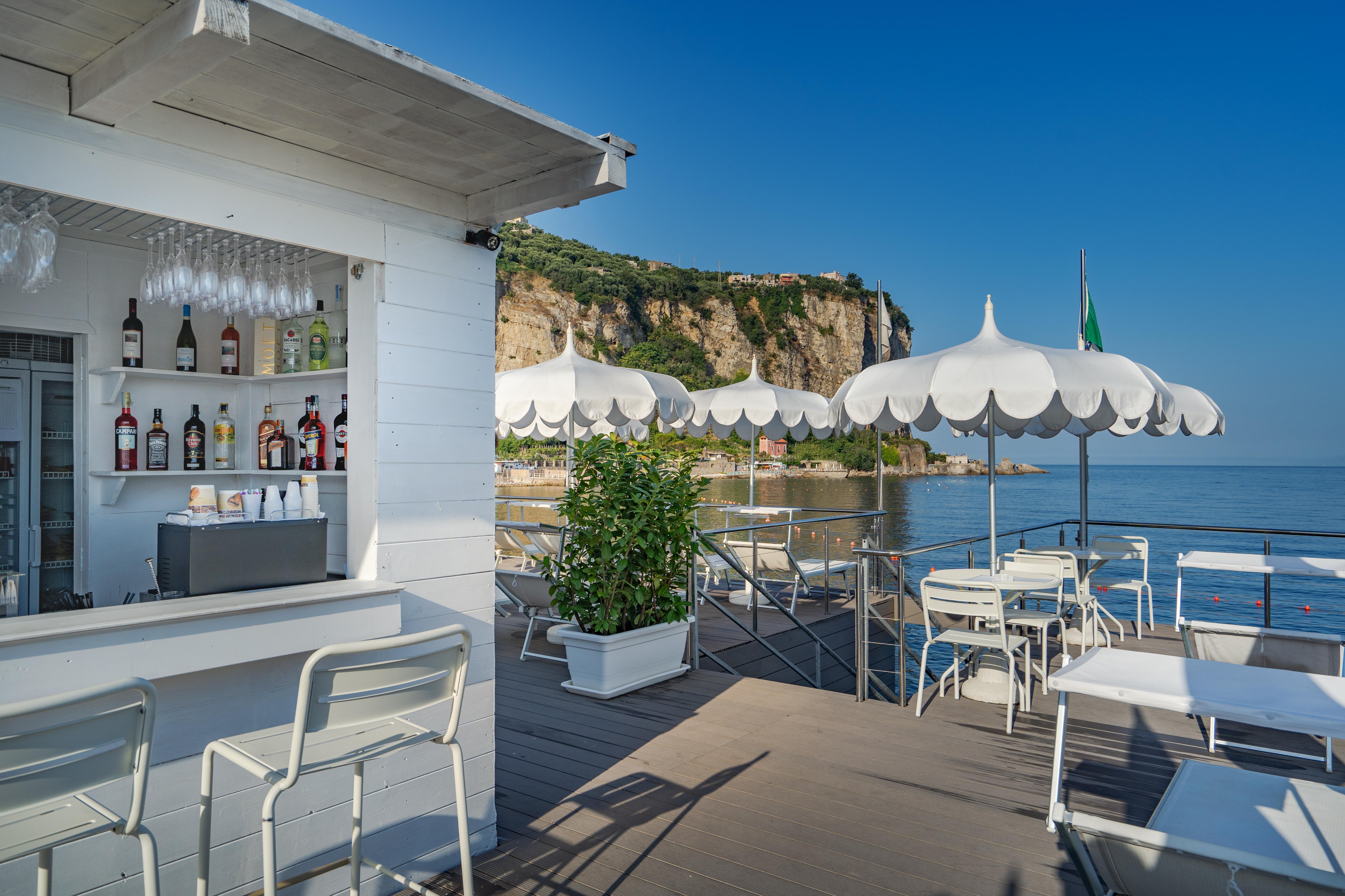 Hotel Mary Vico Equense Bagian luar foto